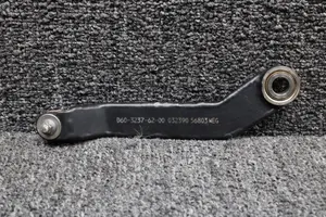 D60-3237-62-00 Diamond DA42-NG Main Gear Pen Bracket RH